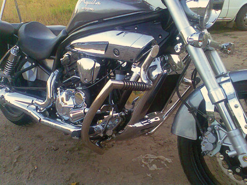 A crash bar with built-in highway pegs for Hyosung Aquila gv650 (2006year)