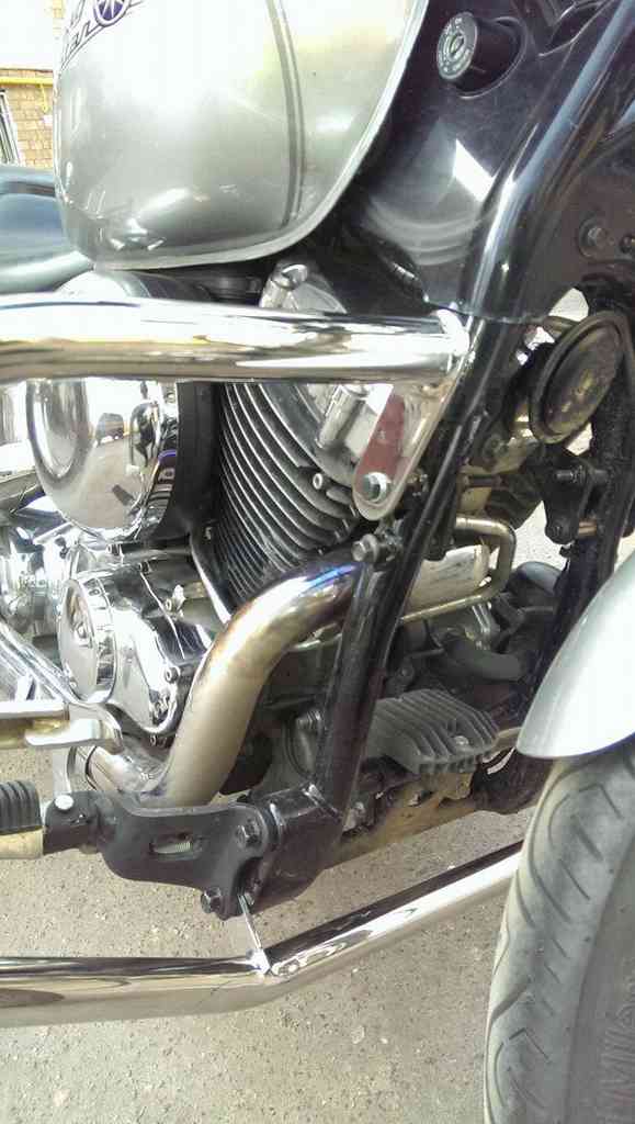 Захисні дуги на мотоцикл Yamaha Drag Star XVS 400, 650 А Castom