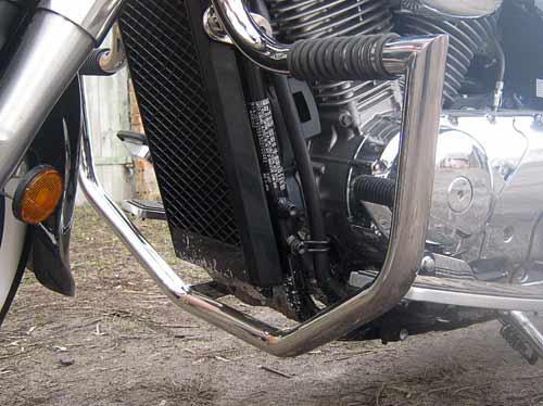 Захисні дуги з підставками для ніг на мотоцикл Suzuki Boulevard C50t (2012р.)