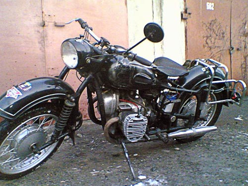 Багажніки з підставками для кофрів на мотоцикл Днепр К-750